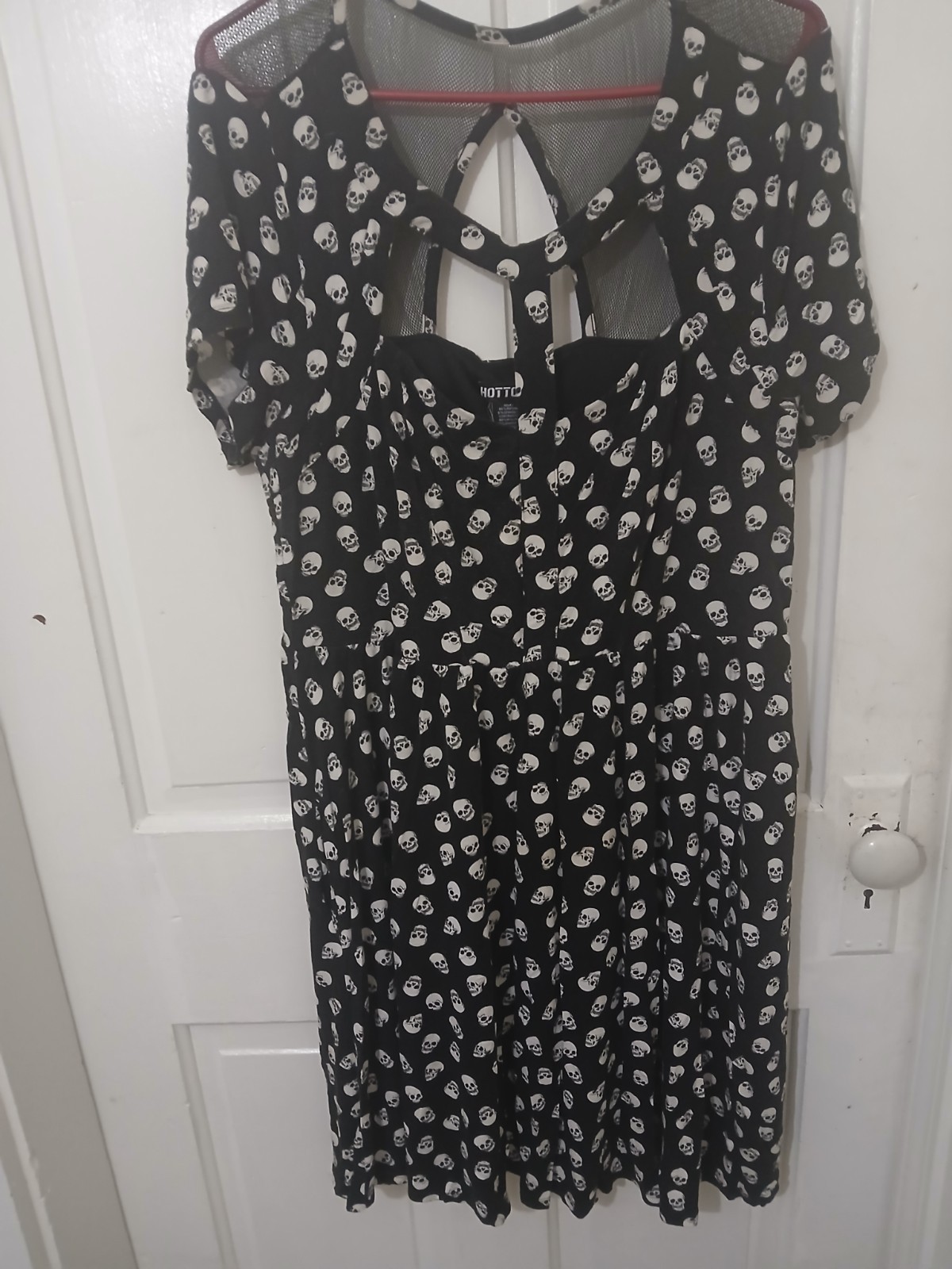 Hot Topic XL Black & White Skull Sheer Mesh Yoke Knee Dress With Pockets