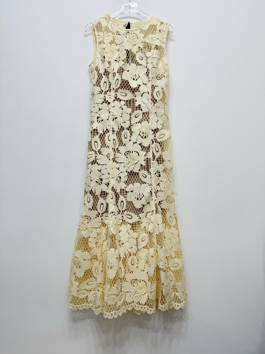 Self Portrait Yellow lace flowered sleeveless round-neck evening Dresses
