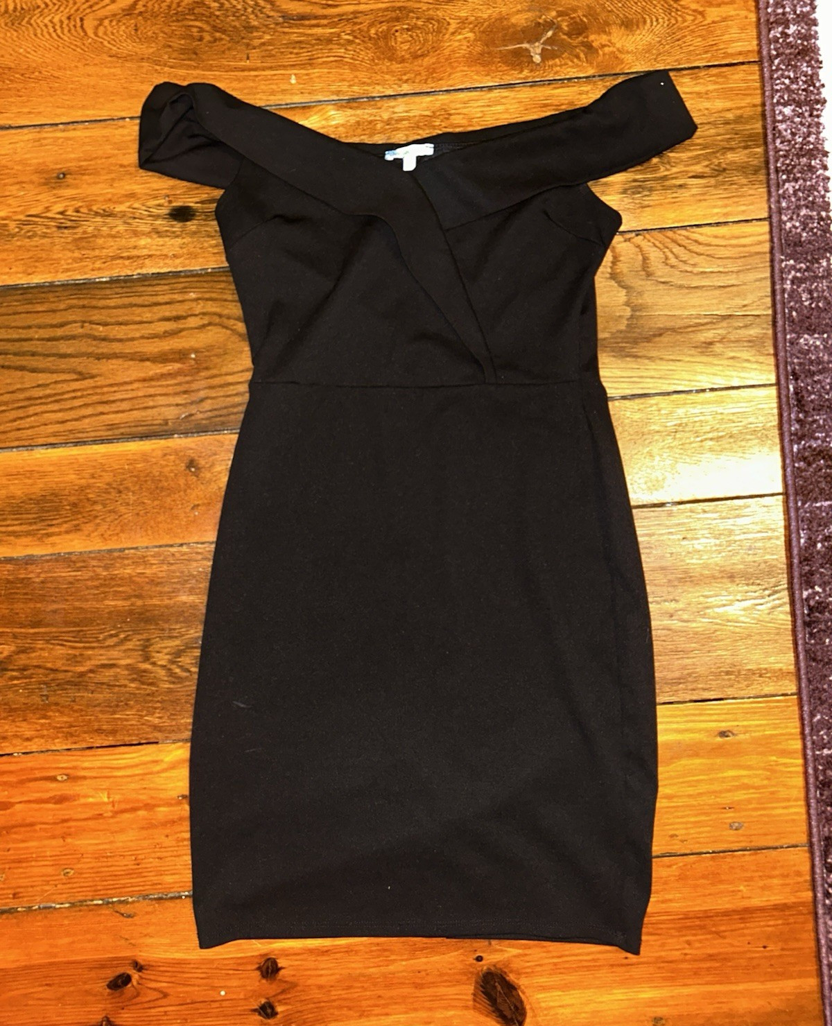 Charlotte Russe Black Solid Off Shoulder Knit Bodycon Sheath Knee Dress Size M