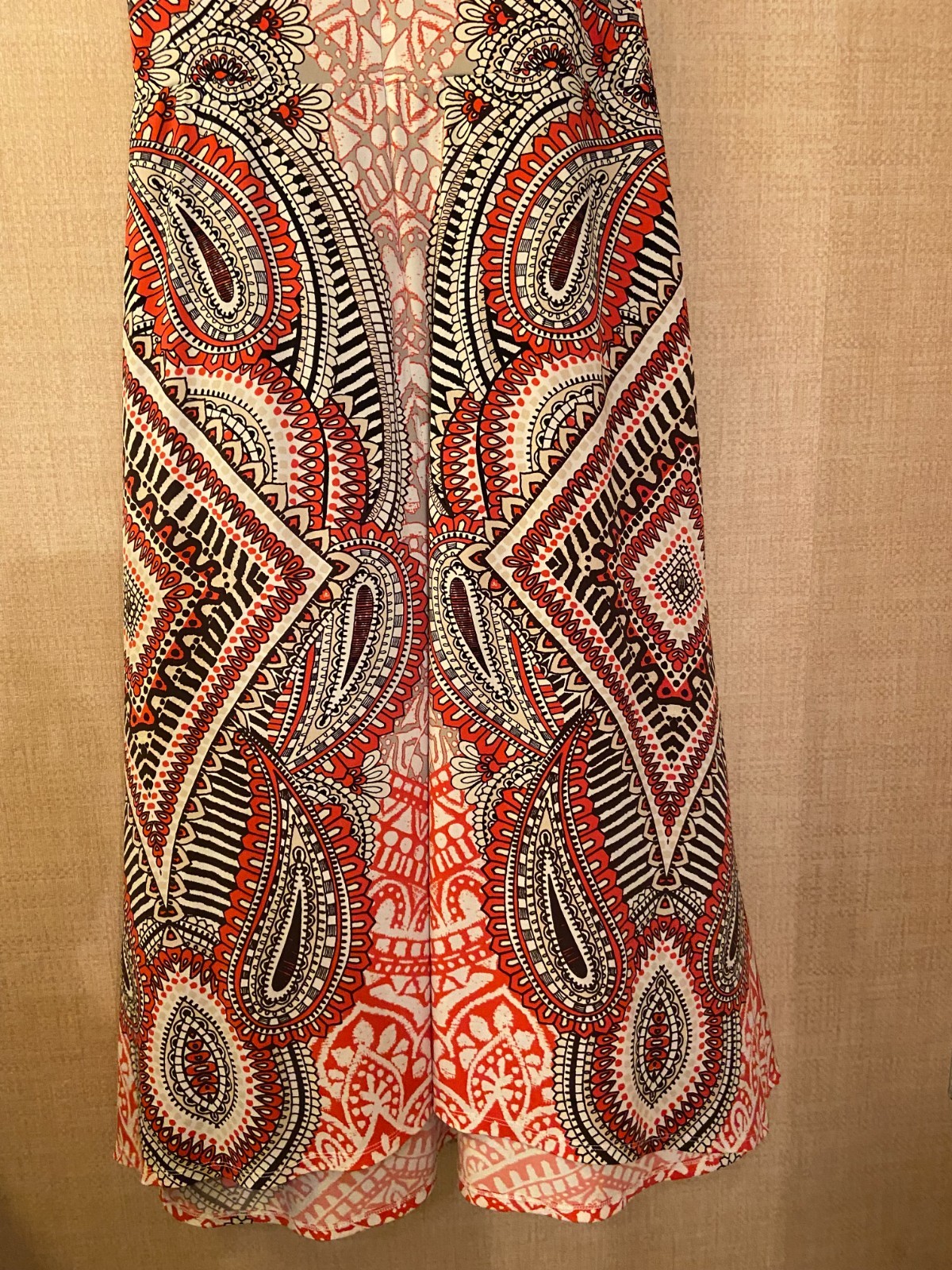 db established 1962 sleeveless A-line maxi dress size 14 white w/geometric print
