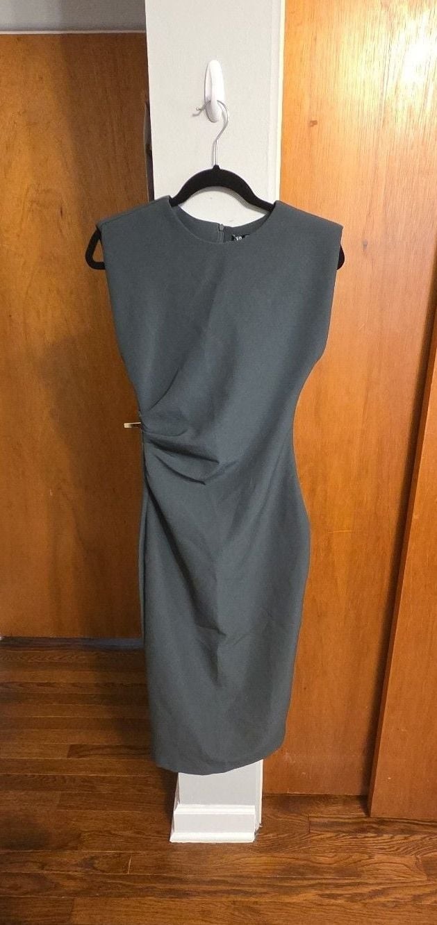 Zara Sleeveless Ruched Midi Bodycon Dress in Dark Green