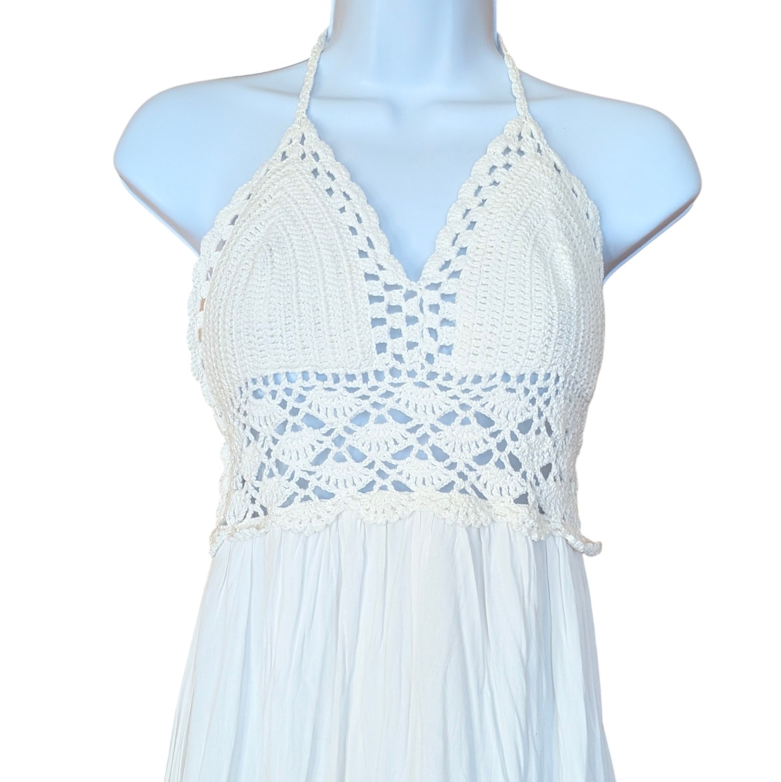 Lilbetter White Maxi Halter Dress Medium Crochet Boho Festival Beach Vacation