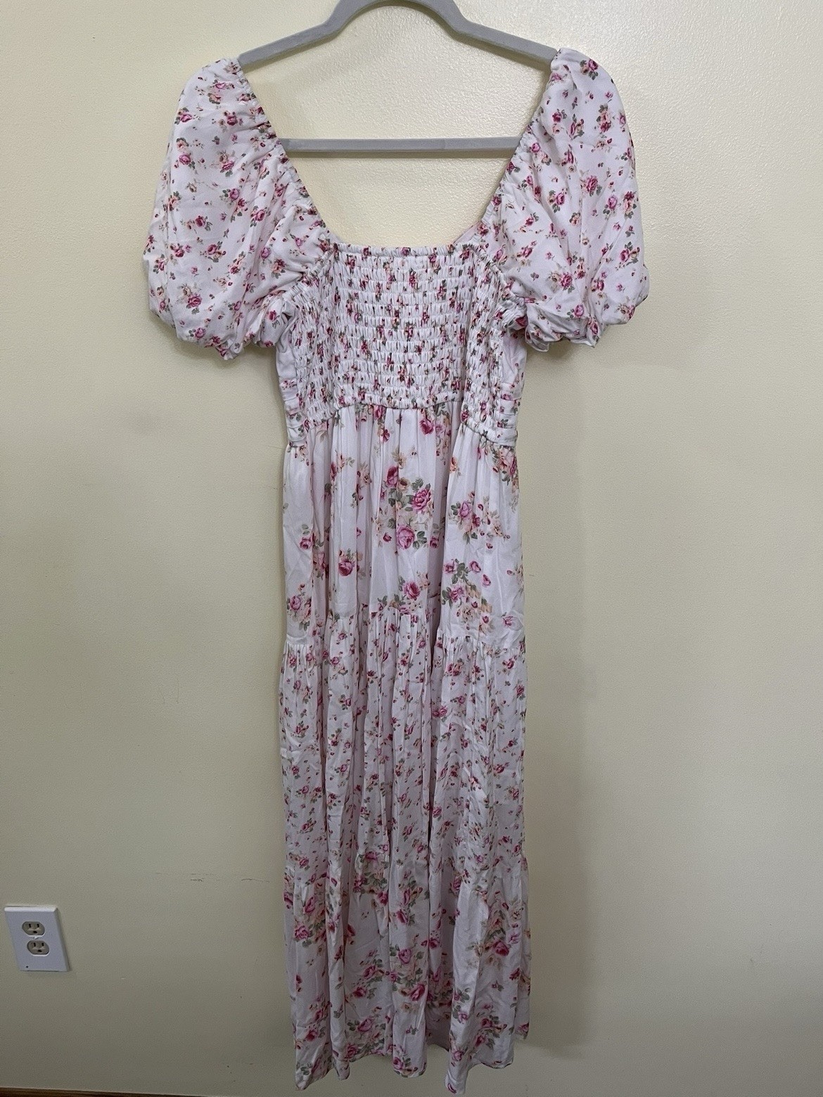 NEW Altar’d State Size Medium White and Pink Solana Floral Maxi Dress NWT