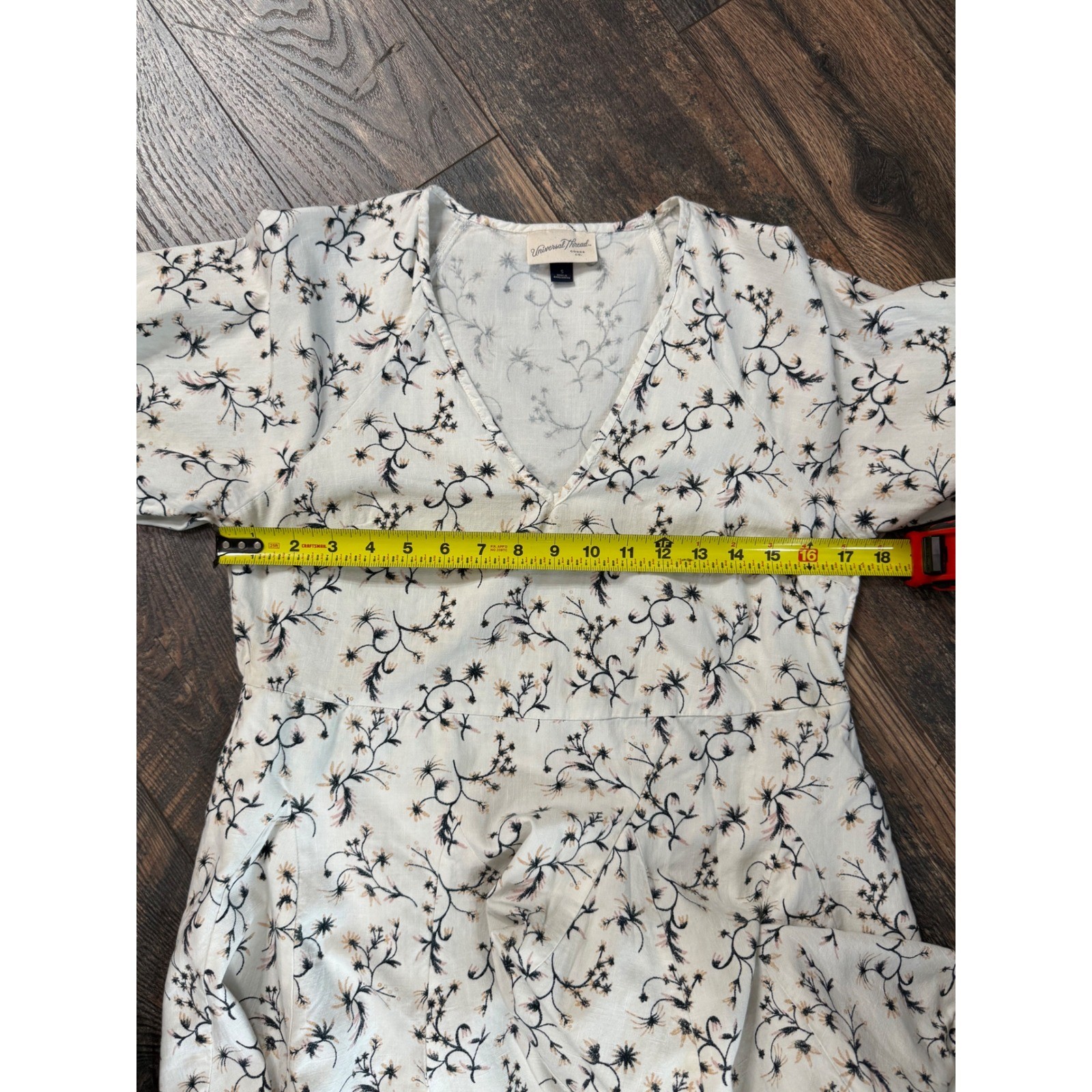 Universal Thread Floral V-Neck Puff Sleeve Mini Dress Cream Navy Small