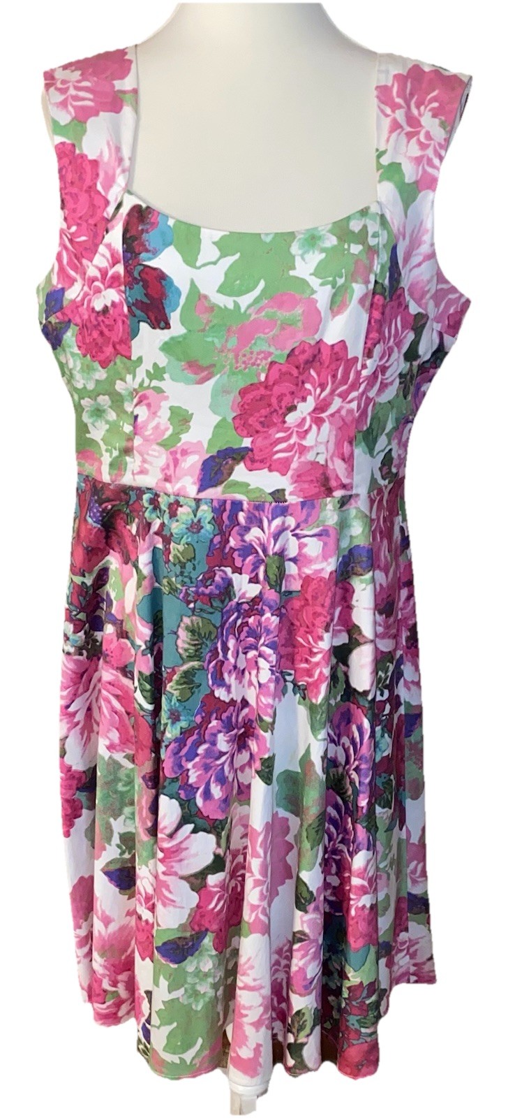 db ESTABLISHED 1952 WOMEN’S LINED FLORAL FIT FLARE DRESS KEYHOLE BACK 16 EUC