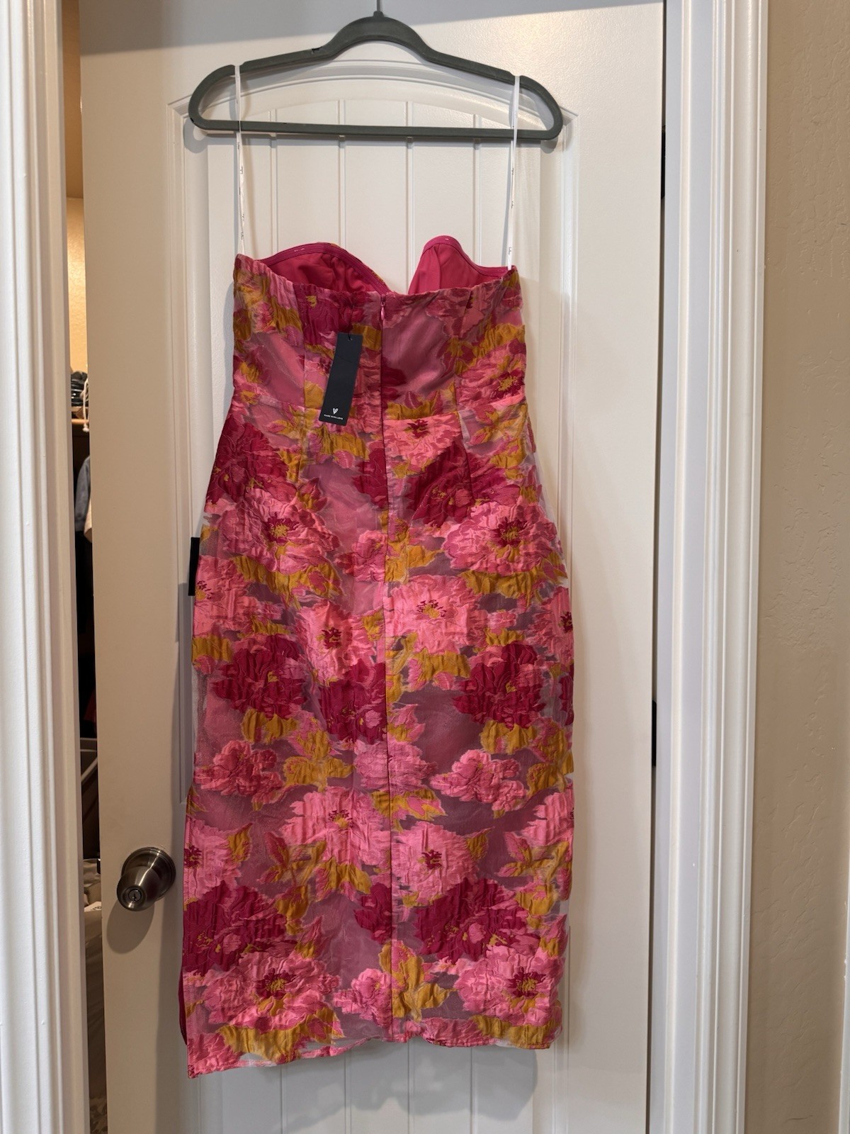 Lulus Pink Gold Floral Jacquard Strapless Sheath Knee Length Dress L