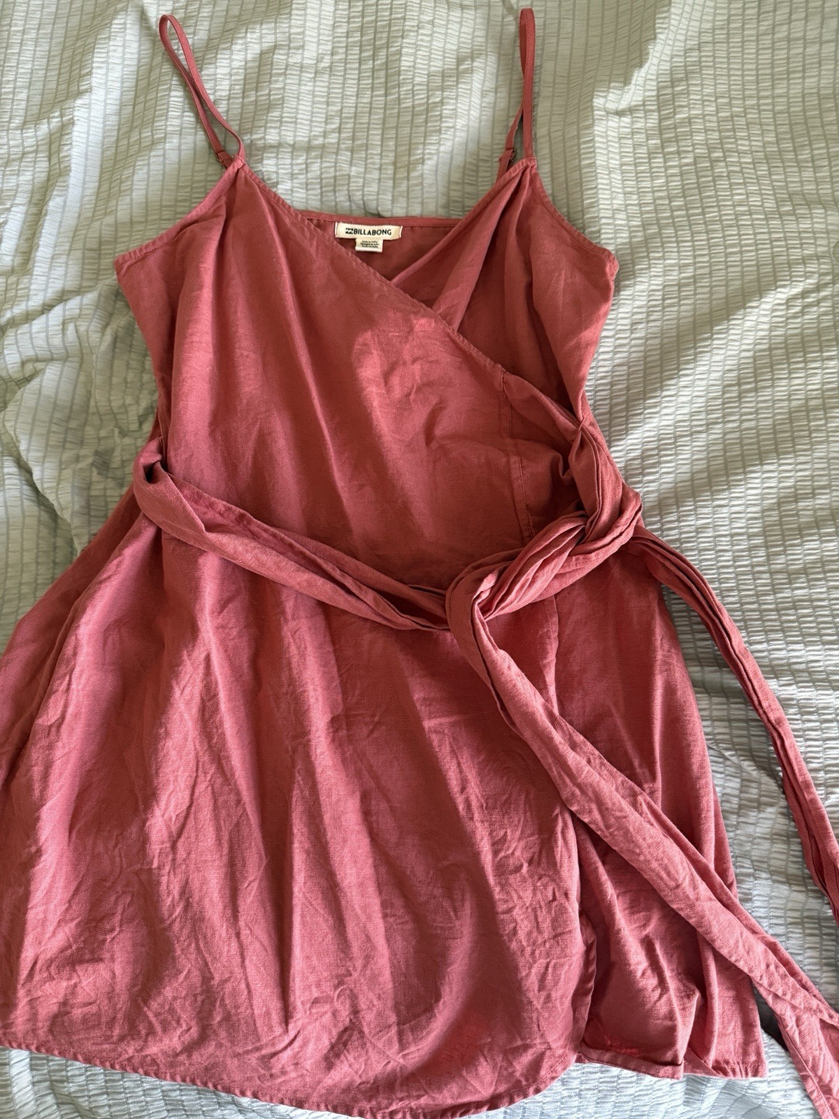 Billabong Women’s Pink Wrap Slip Dress Size L V-Neck Tie Waist Adjustable Straps