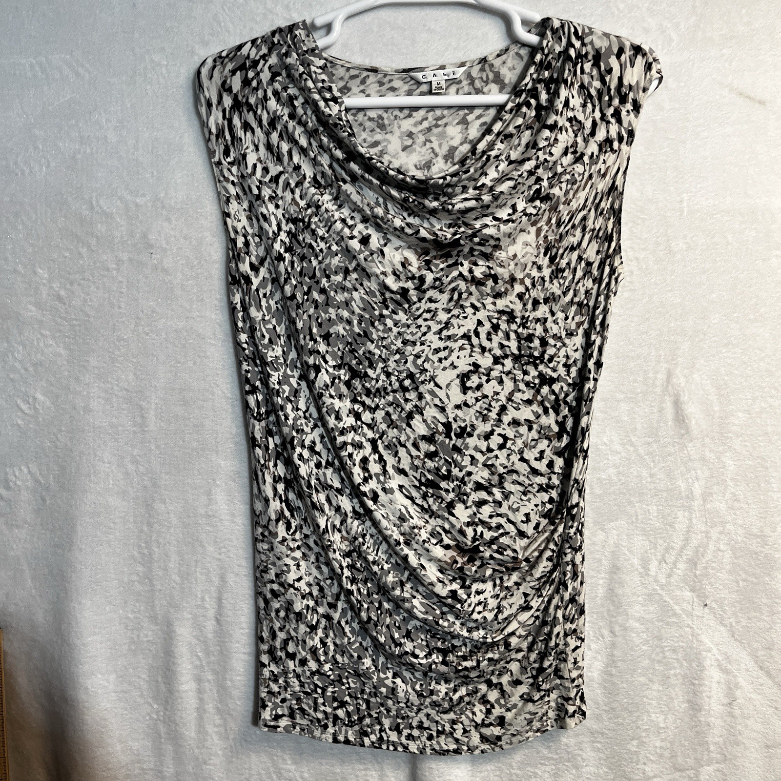 CAbi Women’s Mini Dress Size Medium Animal Print Side Rouching Career Minimalist
