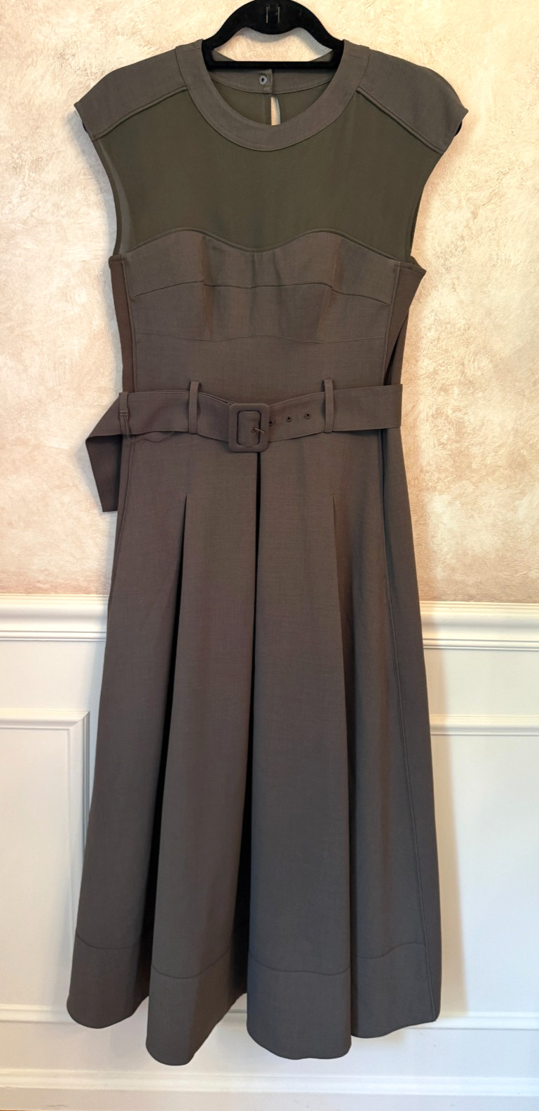 Reiss Ava Mesh-Panel Belted Pleated Midi Dress in Burgundy SZ 6 NWOT