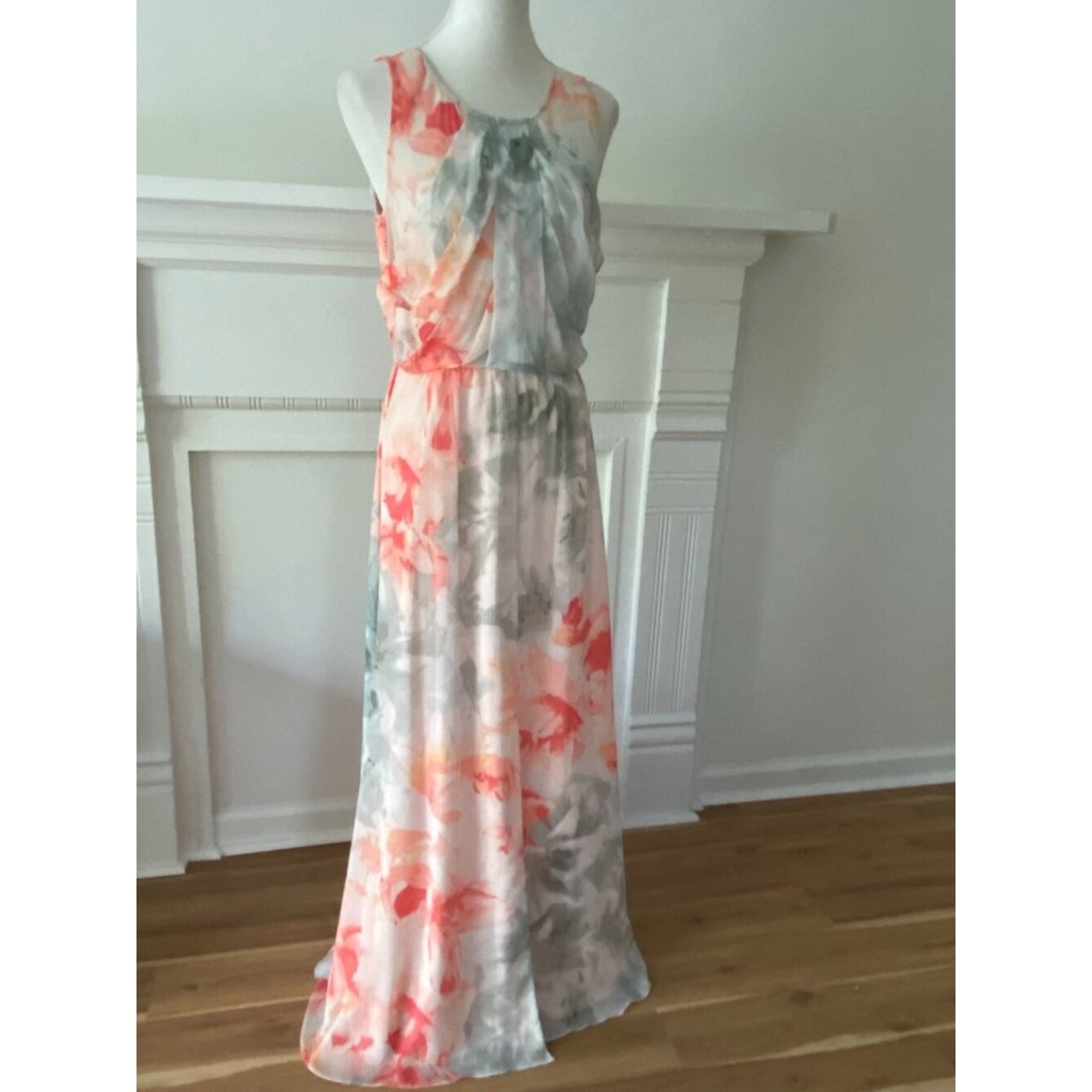 Vince Camuto Formal Dress 8 Gown Medium Maxi Dress Chiffon Wedding Guest Cruise