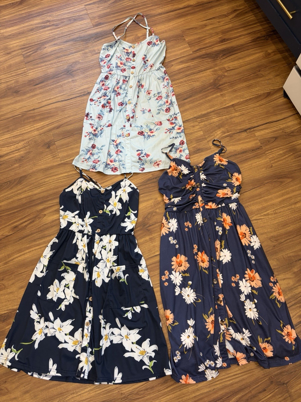 Women’s Sundress Bundle Size M