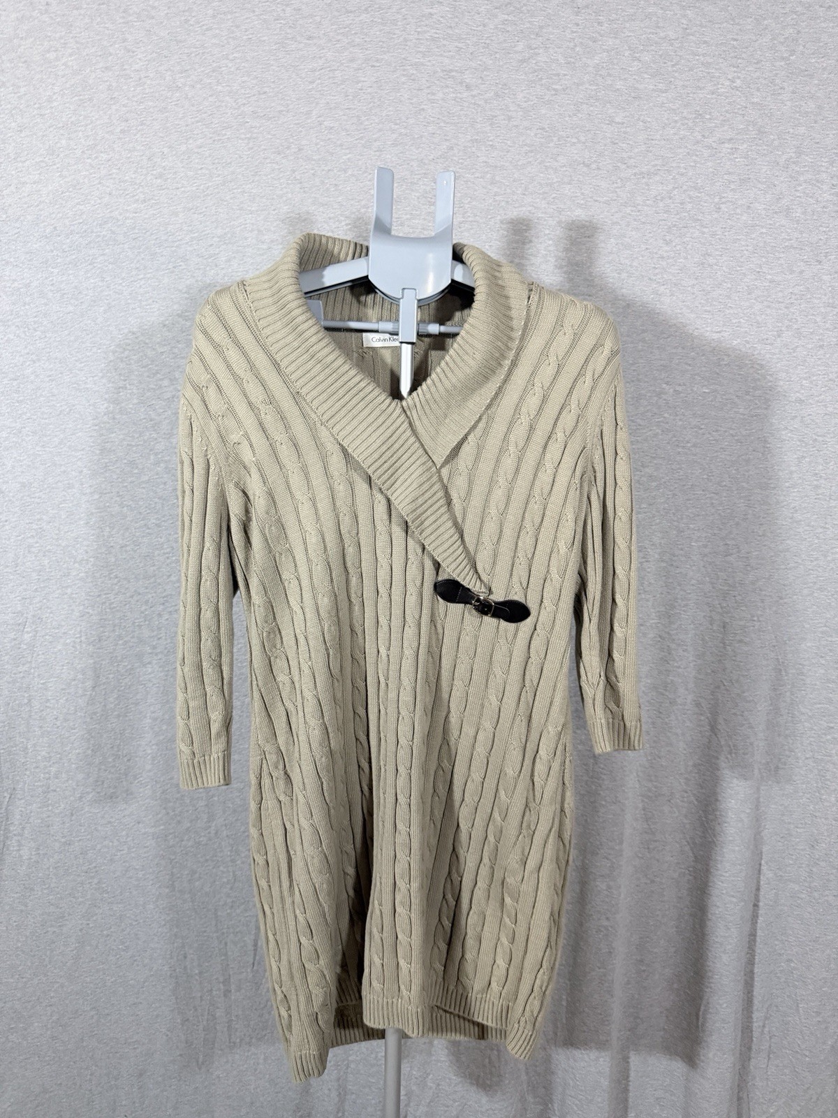 Calvin Klein Dress Womens Medium Tan Cable Knit Sweater Shawl Equestrian L