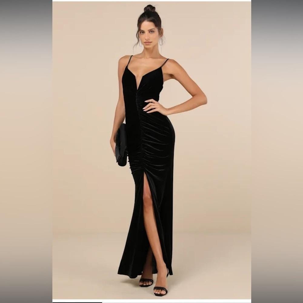 Stunning Invitation Black Velvet Ruched Dress