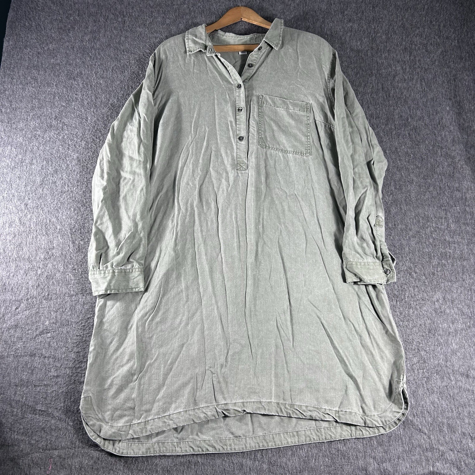 Old Navy Tencel Shirt Dress Size XL Faded Green Long Sleeve Preppy Minimalist
