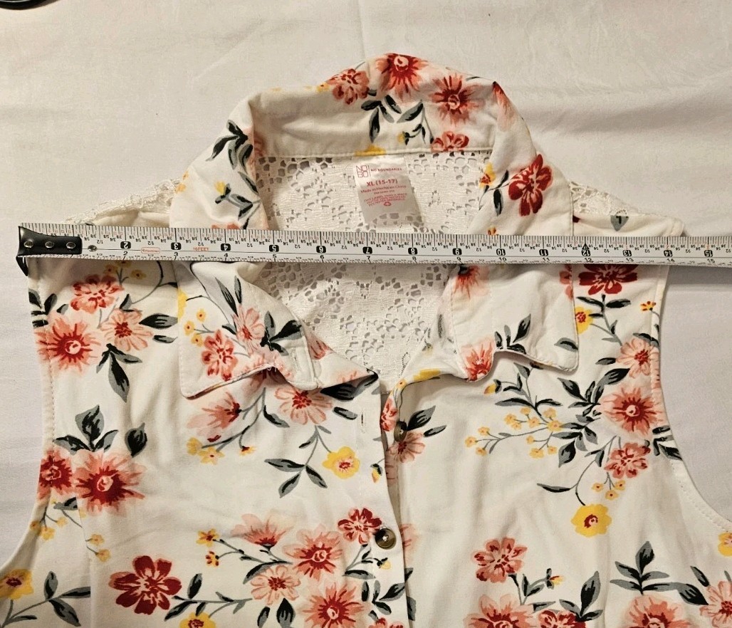 No Bounderies Button Up Pink Floral Lace Cutaway Back Dress Pre-own Sz XL 15/17