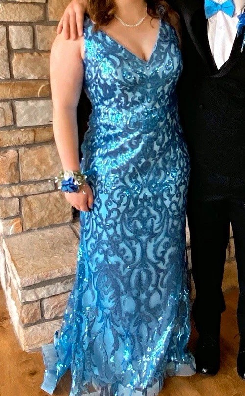 Women’s Blue Satin Beaded Sequin V-Neck Sleeveless Long Formal Gown Size M
