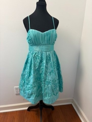 City Triangles Aqua Blue Floral Embroidered Cocktail Dress Womens Size 9 Party