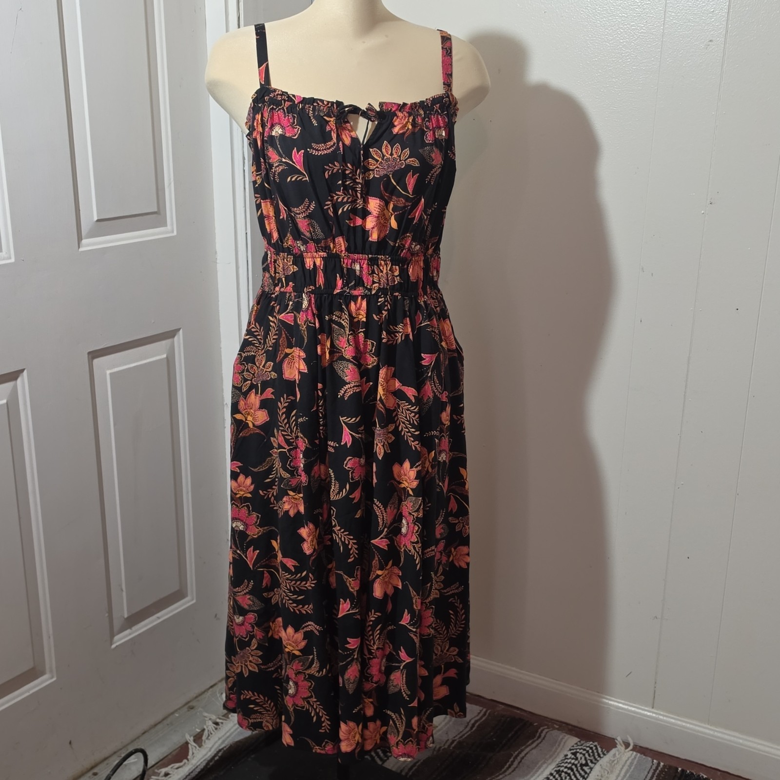 Torrid Black Floral Midi Sundress 1X Square Neck Pockets Adjustable Straps