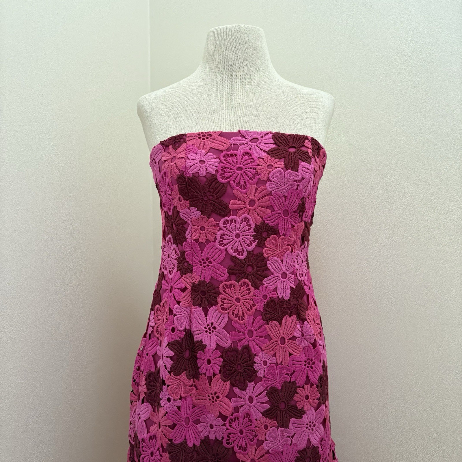 Alexia Admor Romantic Feminine Floral Lace Strapless Cocktail Dress Sz 8 Medium