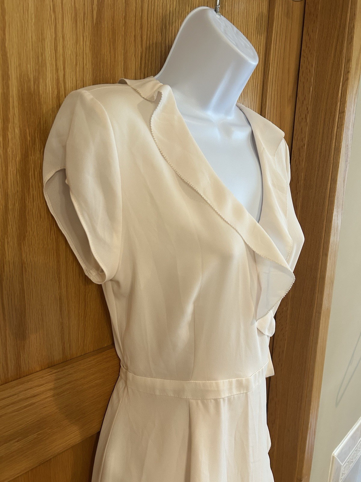 Sunday Best Ivory Chiffon V Neck High Low Wrap Mini Dress Ruffle Hem Size 2