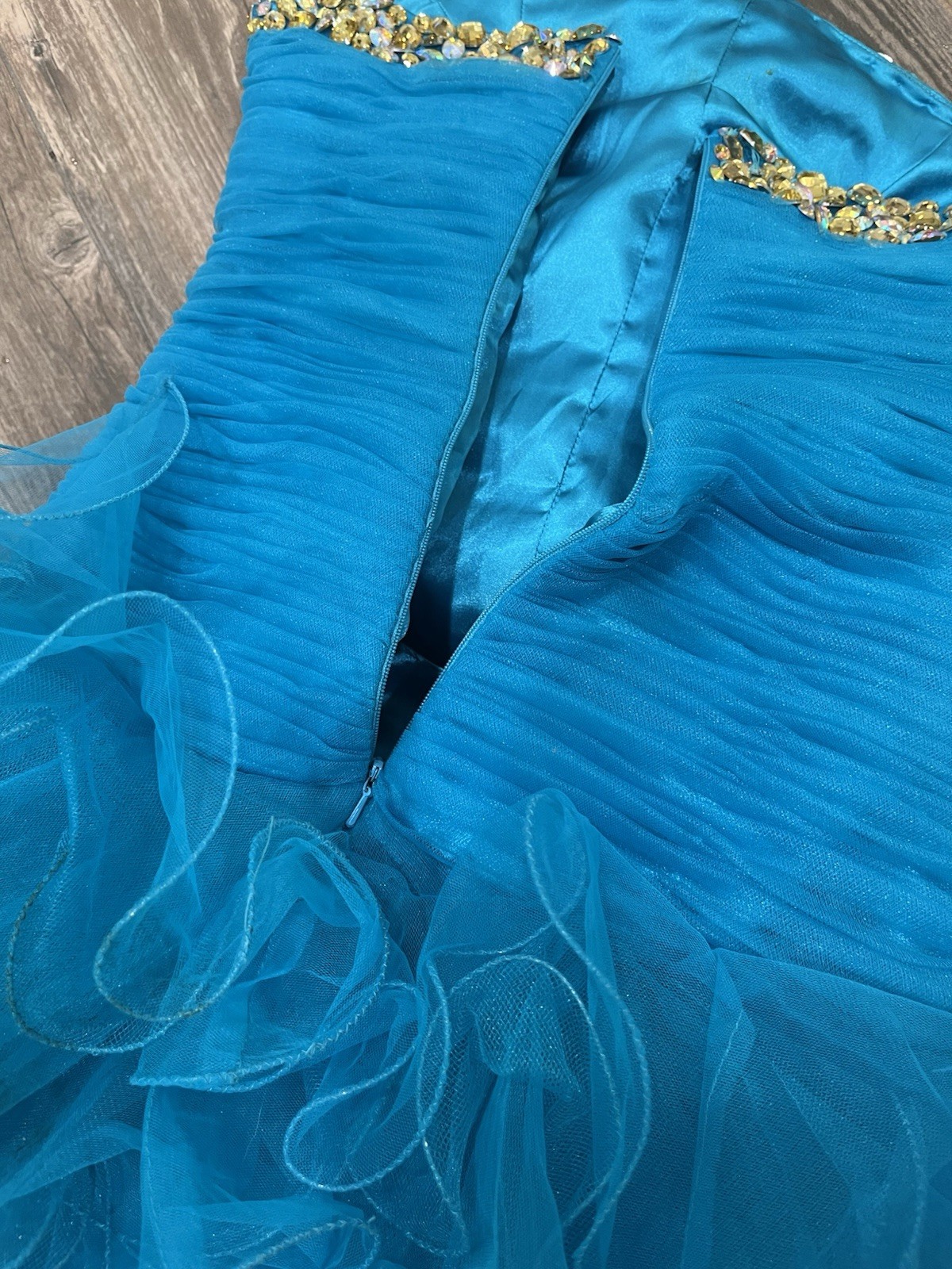 sherri hill 2326 Turquoise size 2 cocktail dress bow Rhinestone Flounce Ruffle