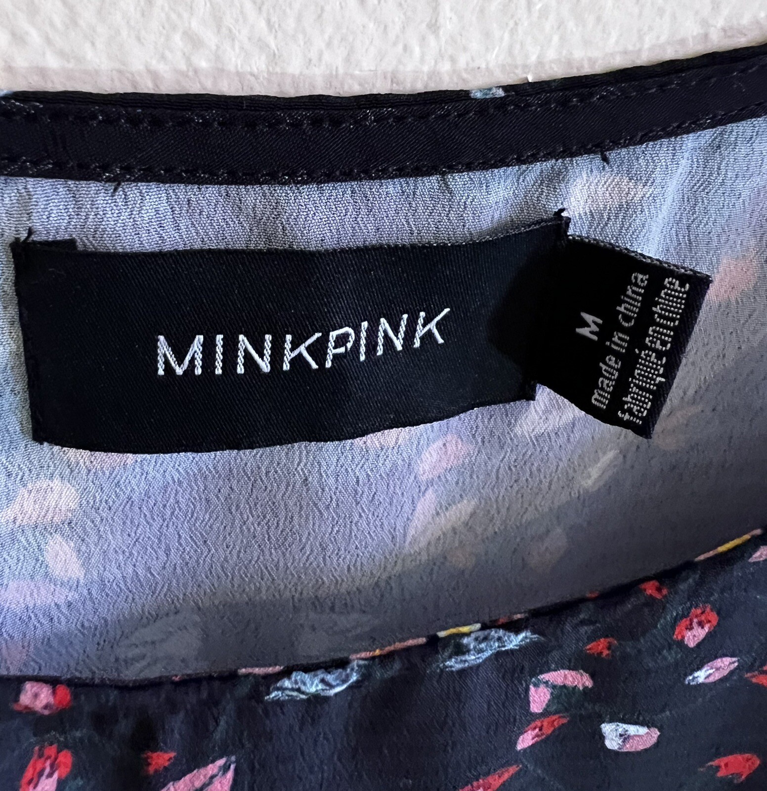 MINK PINK Wisdom Tee Short Sleeve Shift Dress black floral Size M Bohemian Boho