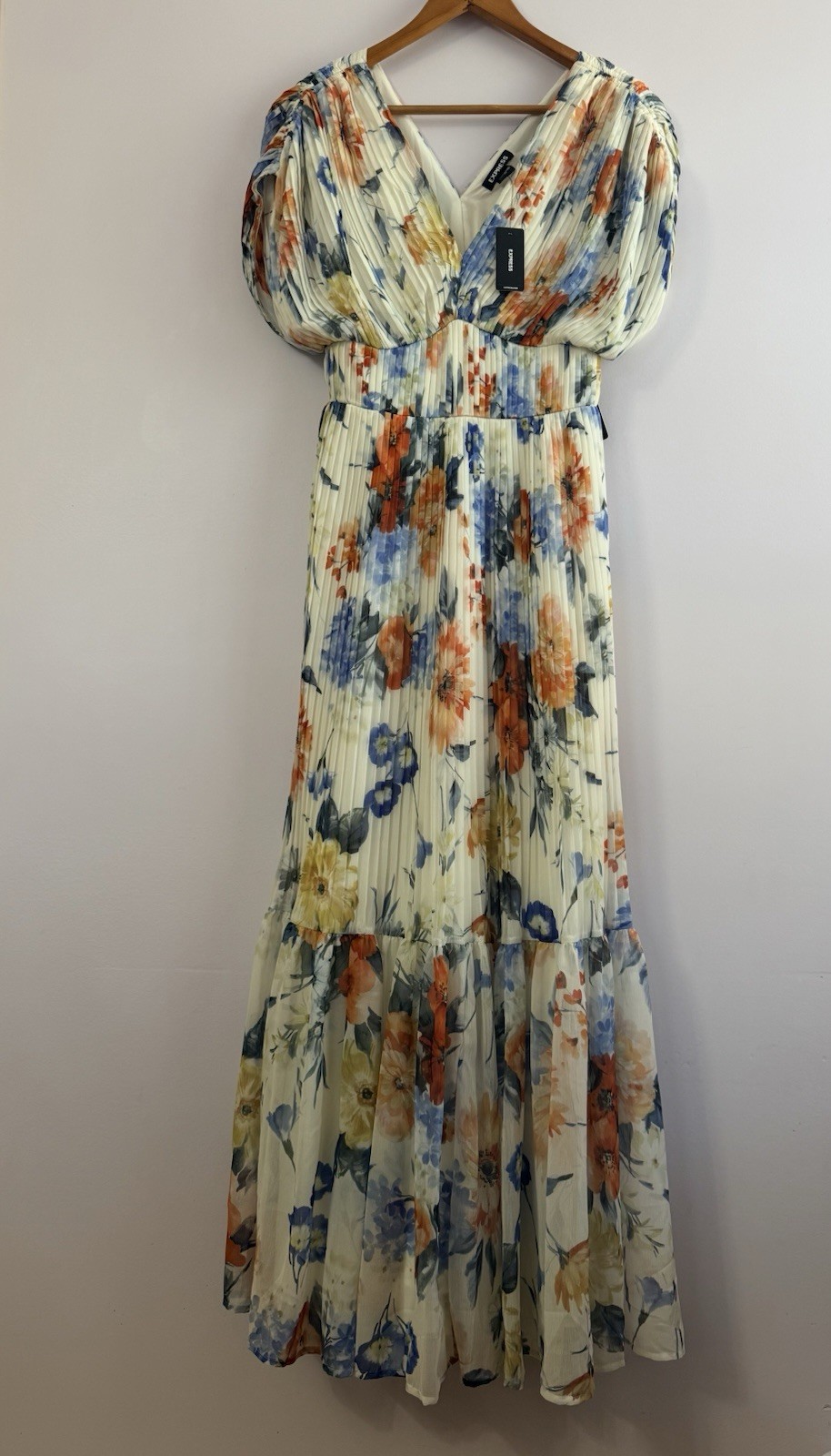 New Express Floral Pleated Maxi Dress 100% Recycled Polyester Puff Sleeve XS
