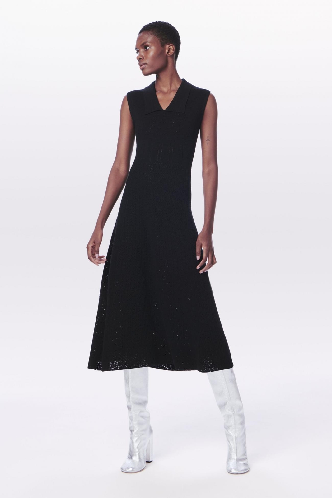 Victoria Beckham 289313 Collar Detail Pointelle Knit Dress Black Size M