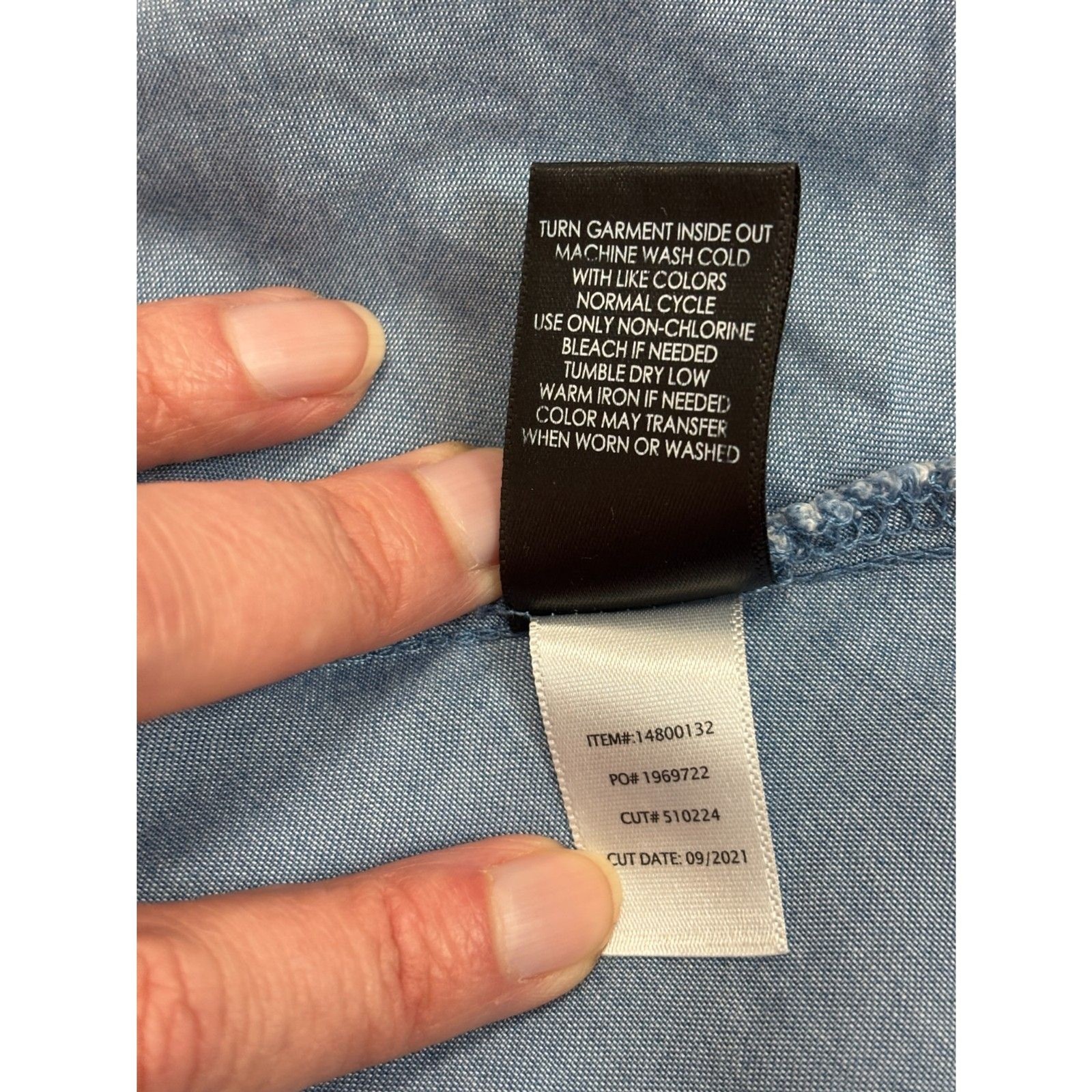 Torrid Chambray Smocked Off Shoulder Dress Women’s Size 00 Blue Lyocell Sz 10