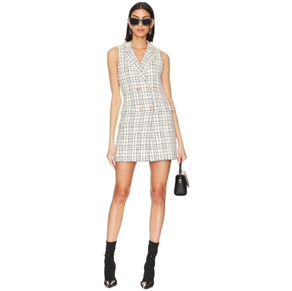 Alice + Olivia Jordy Double Breasted Wool-Blend Tuxedo Dress