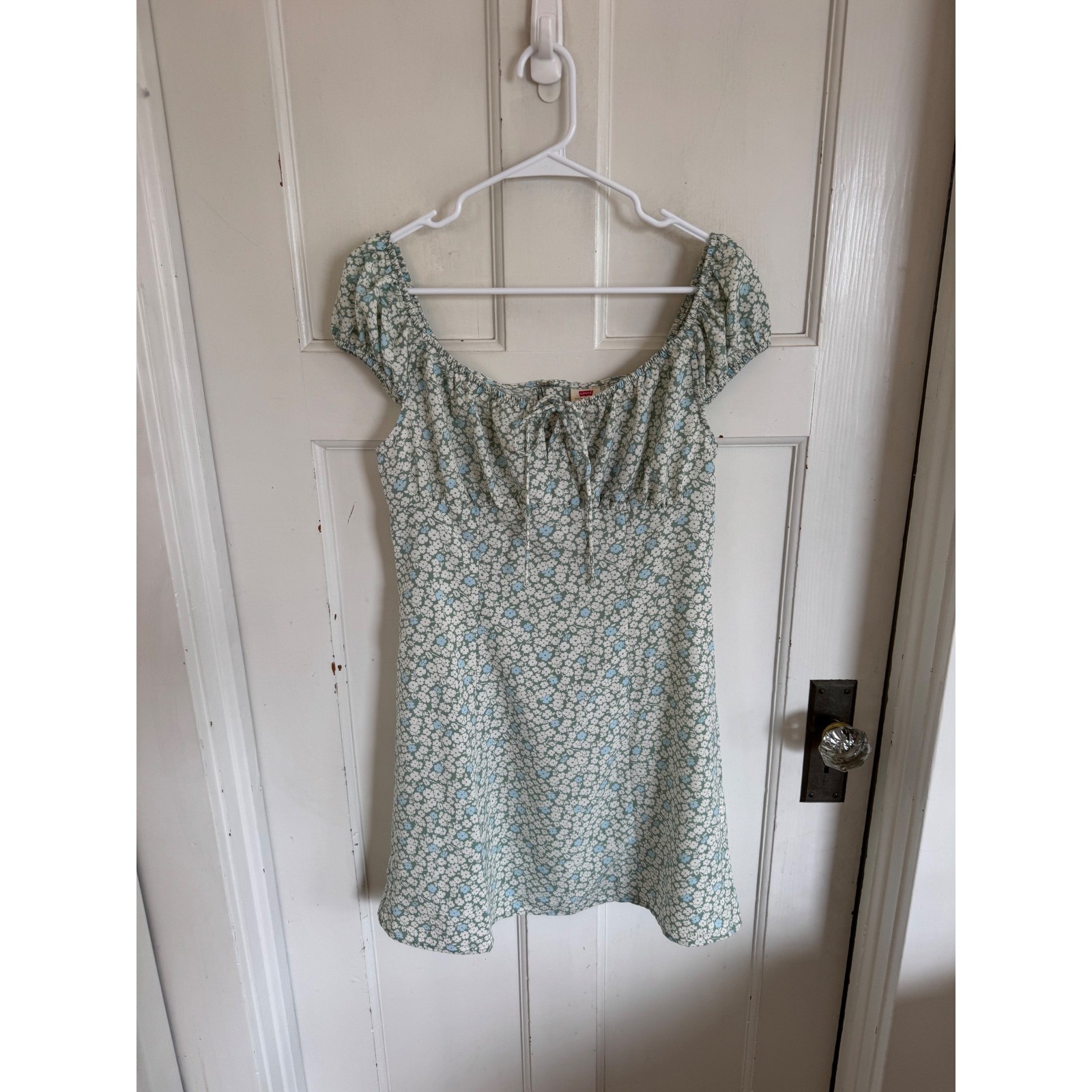 NWT Levi’s Clementine floral mini dress size small