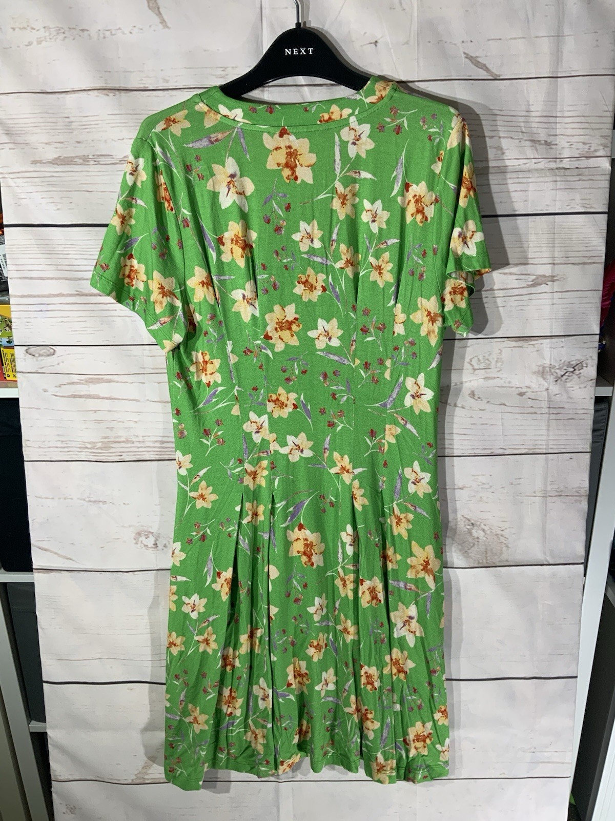 French Connection Women’s Short Sleeve Button Up Dress M Green Floral (A33)