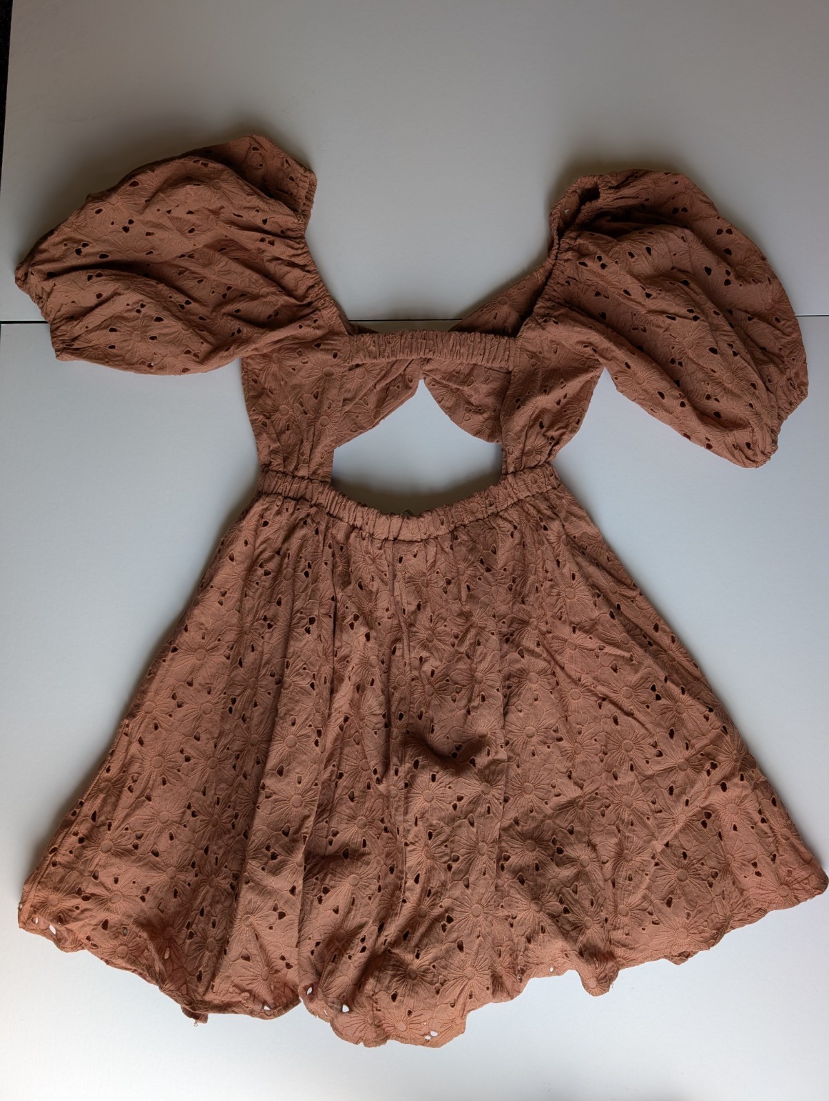By Together Burnt Orange Eyelet Floral Puff Sleeve CutOut Smocked V-Neck Dress M
