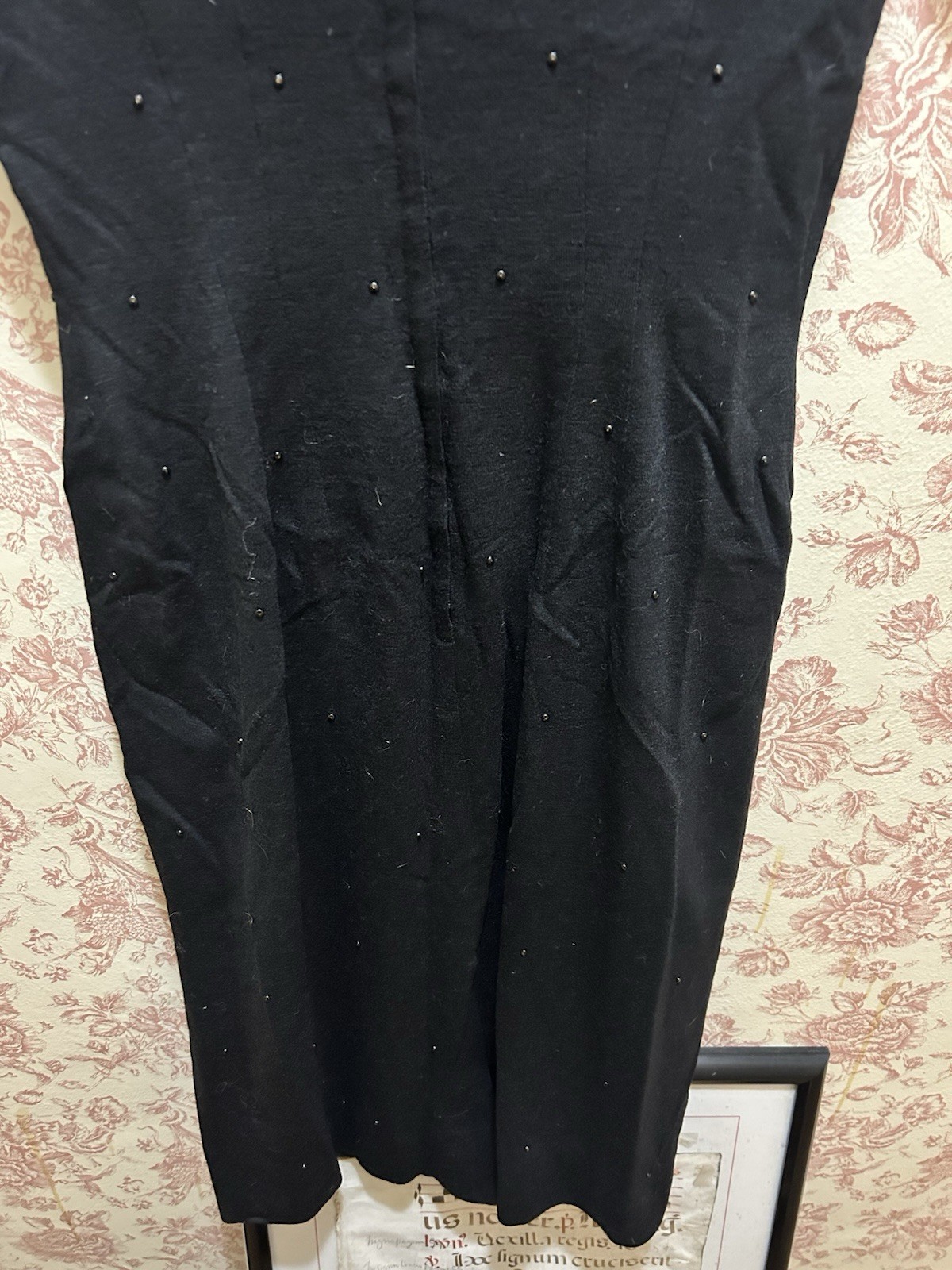 Campus Juniors Black Solid V-Neck Sheath Dress S Knee Length Beaded Embroidered