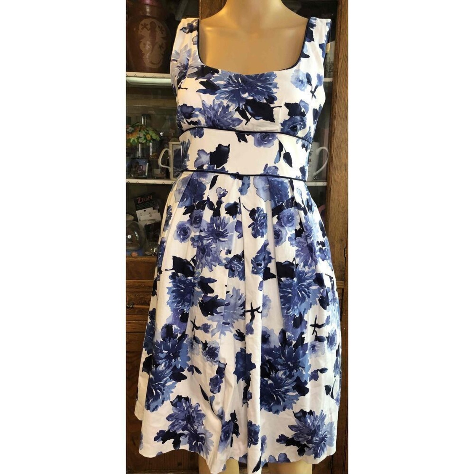 Teeze Me White Blue Floral Sleeveless Square Neck Sundress Womens Size juniors 5