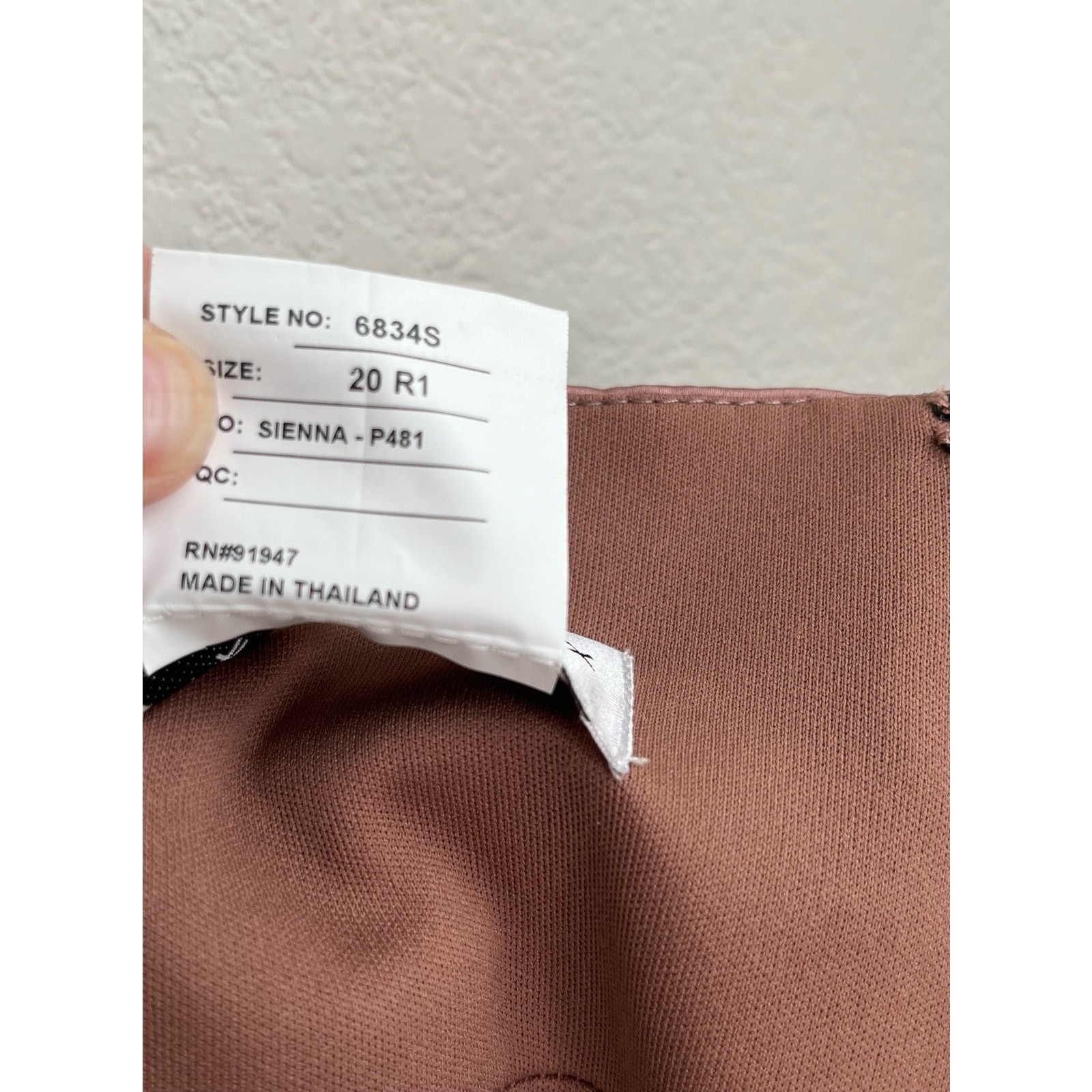 After Six High Neck Halter Maxi Gown Sienna Open Back Luxe Charmeuse 20 NWT