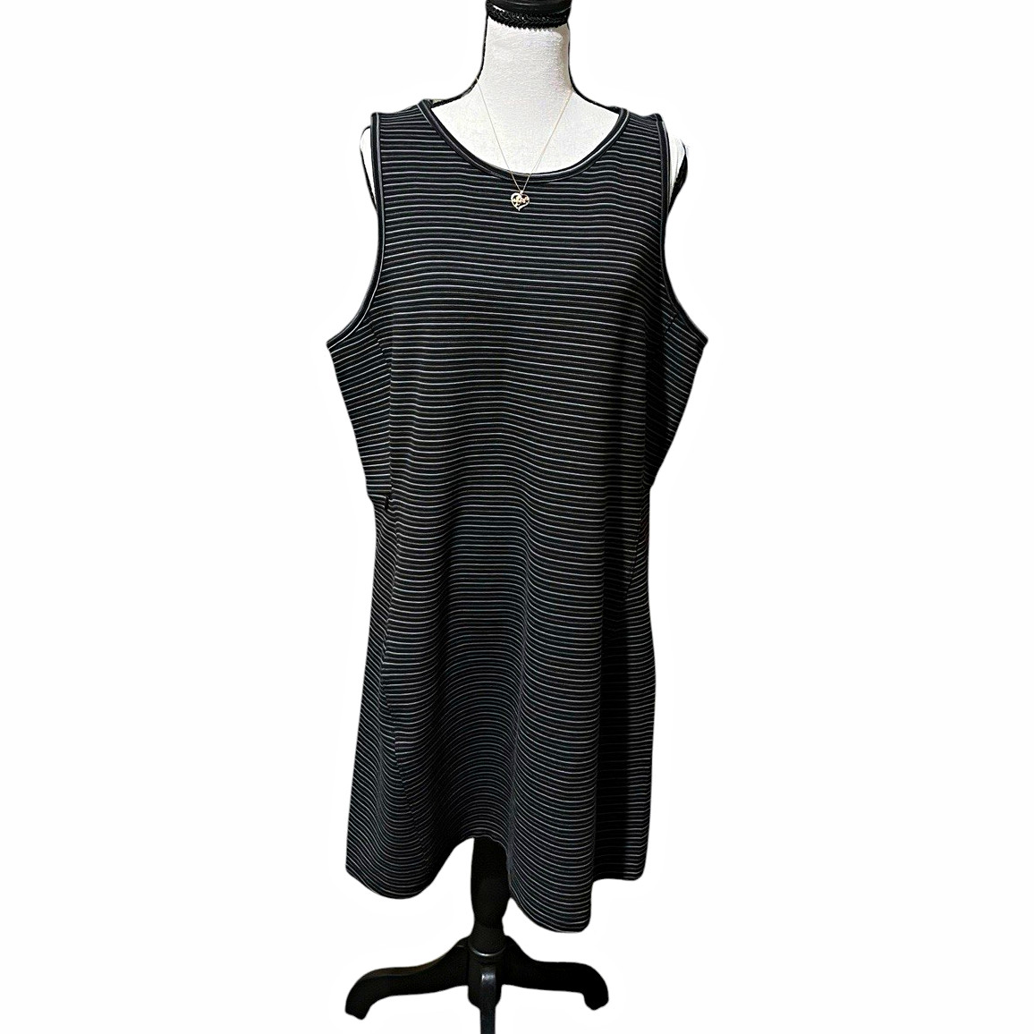Hi-Tec Two-Tone Ottoman Sleeveless Dress Black Gray Stripe Stretch Size L NWT
