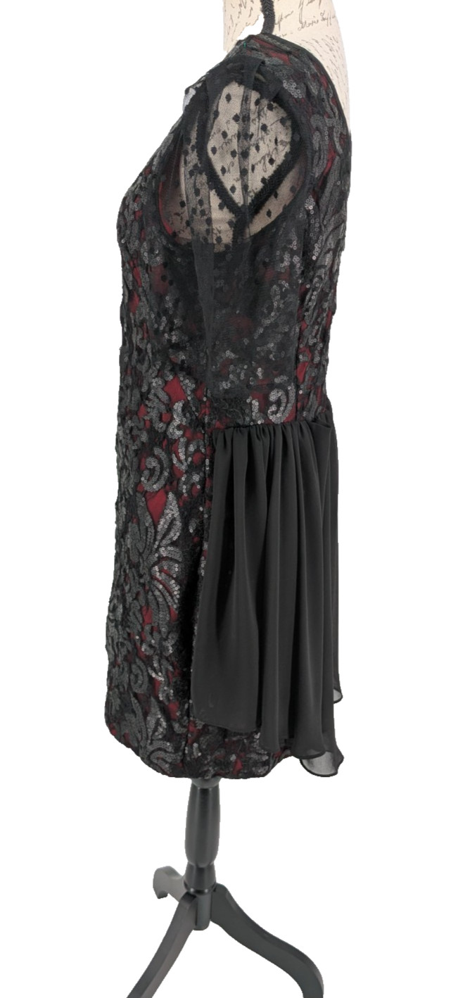 CACH’E Formal Dress Size 12 Black Sequins over Red Lining NWT