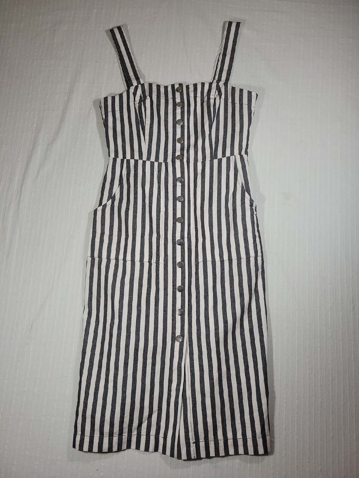 Forever 21 Woven Dress Black/Ivery Size S