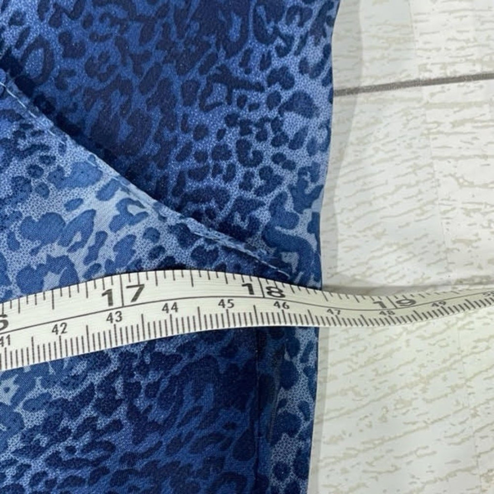 Wild Thyme Blue Ombre Leopard Sheath Dress with Shawl 16