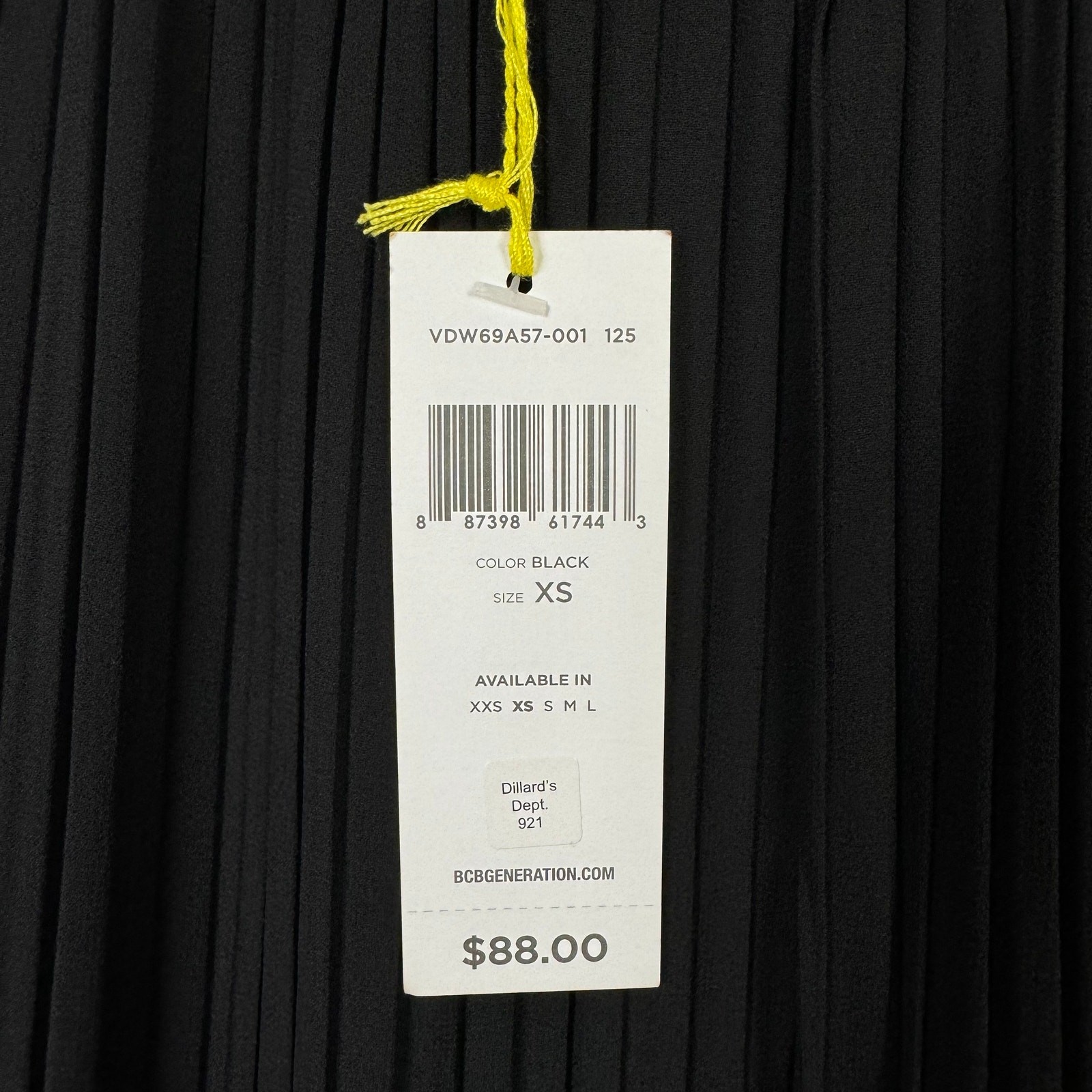 BCBGeneration NWT XS Black Accordion Pleated Adjustable Strap Mini Swing Dress