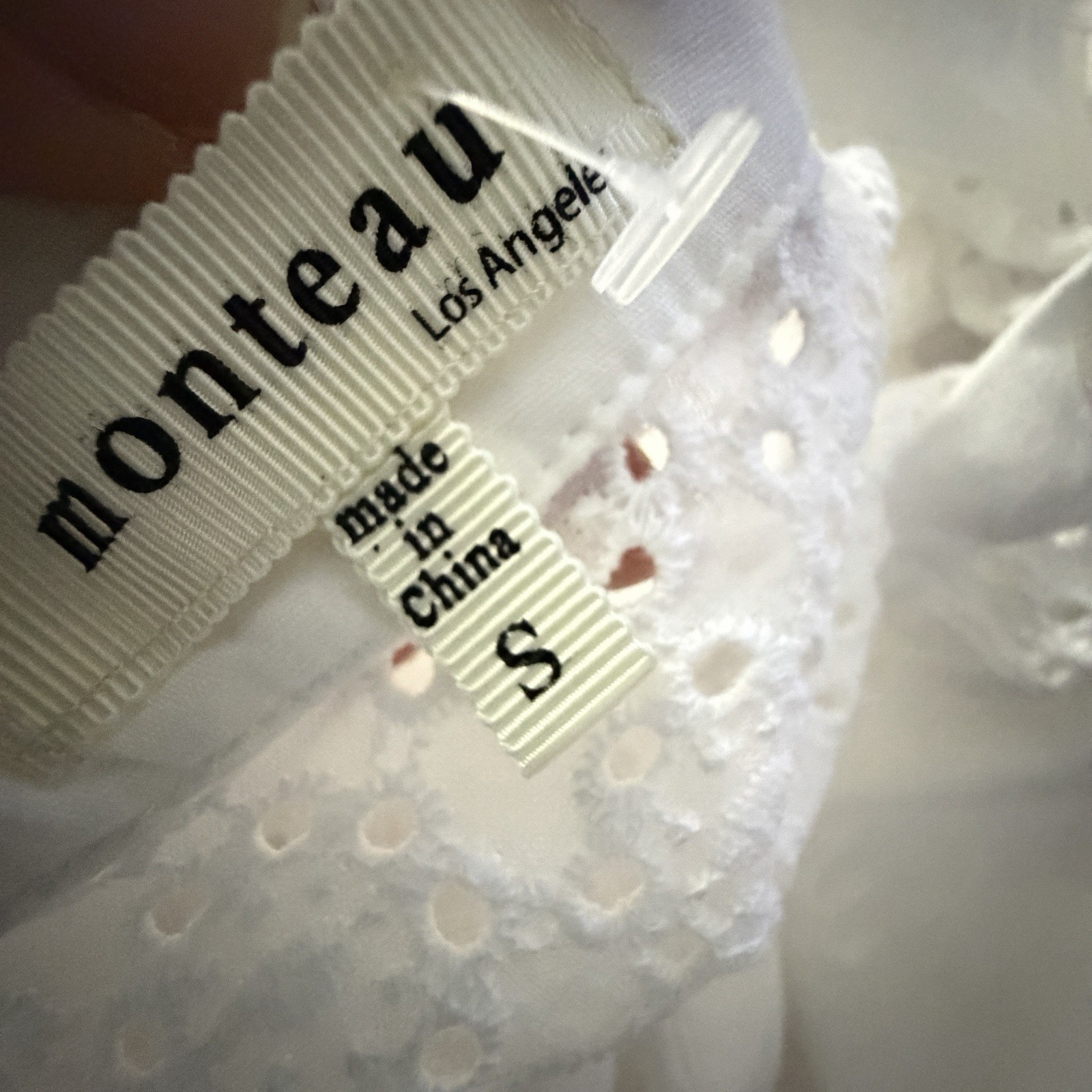 NEW MONTEAU White Eyelet Button Front Dress SMALL Short Sleeve Tie Cuff Women