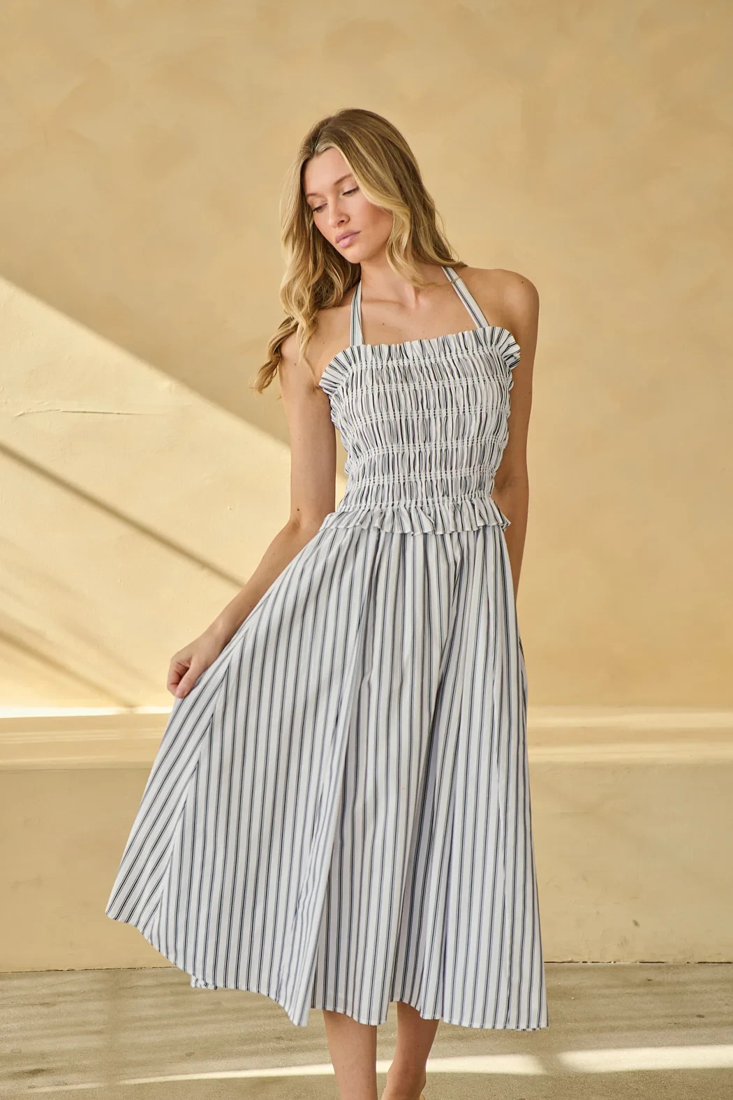 SUGARLIPS NWT $99 Kolin Smocked Striped Ruffle Midi Halter Dress Size Small