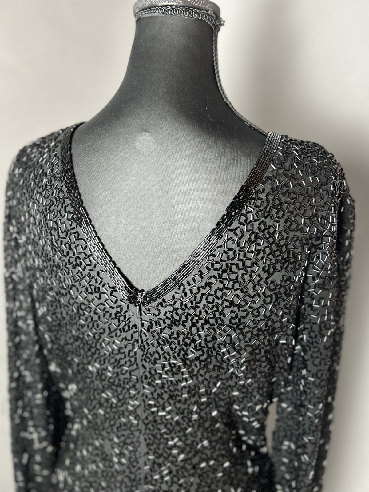 Blacktie Oleg Cassini Black Beaded Dress 100% Silk Size 10. Holiday party event