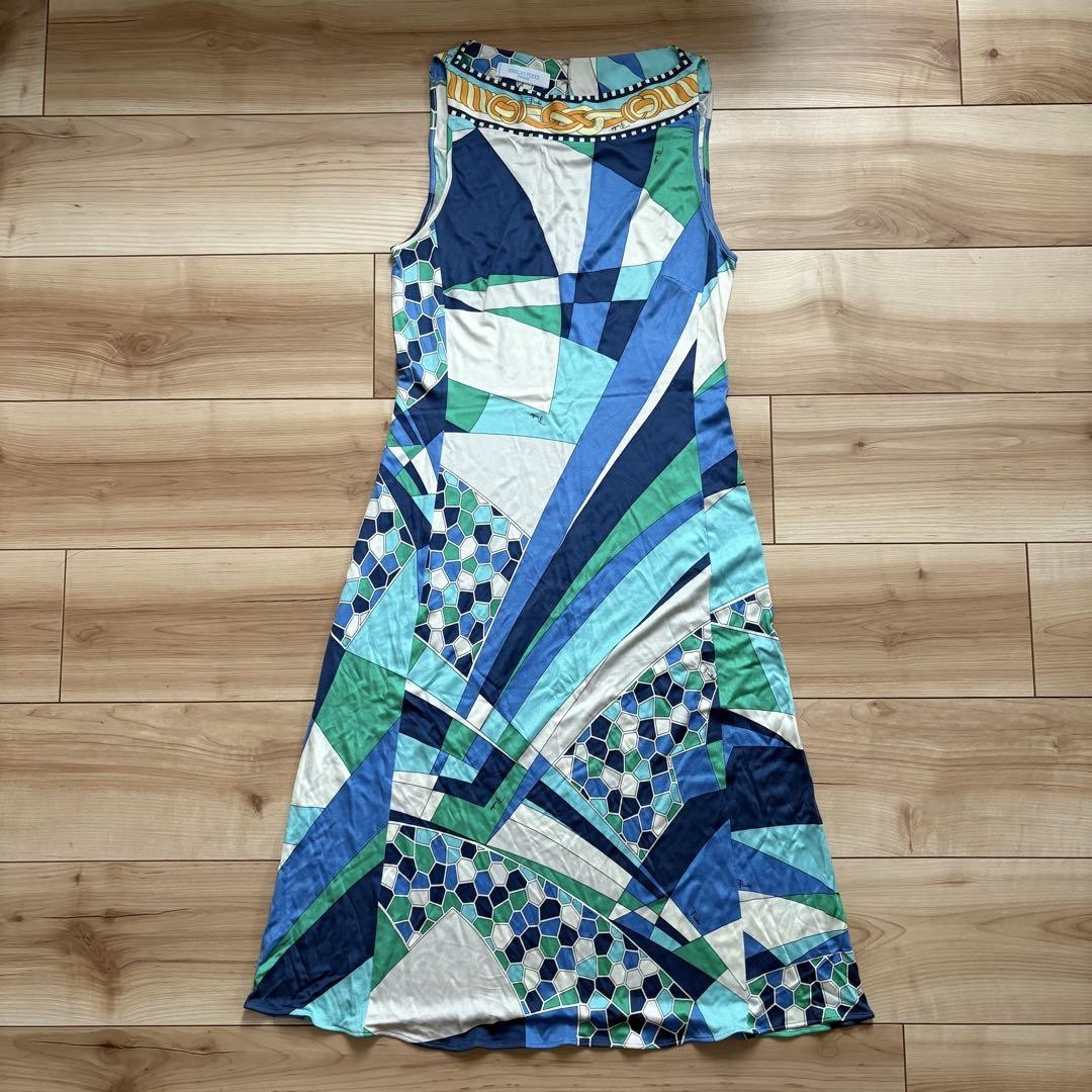 Emilio Pucci sleeveless dress size 34 silk 38 inches