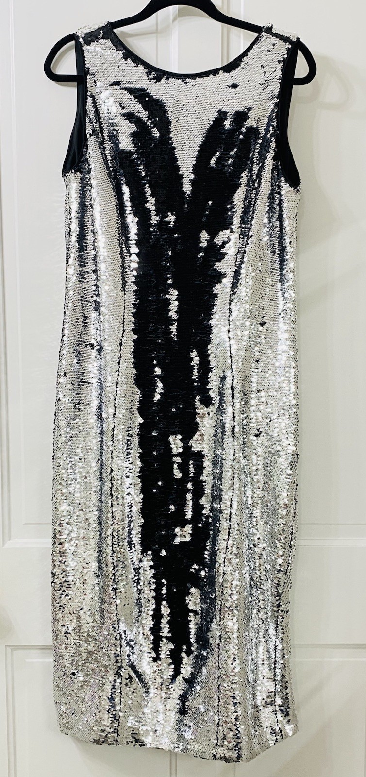 EVA MENDES Reverse Silver & Black Full Sequin Midi Sheath Dress Party Size L