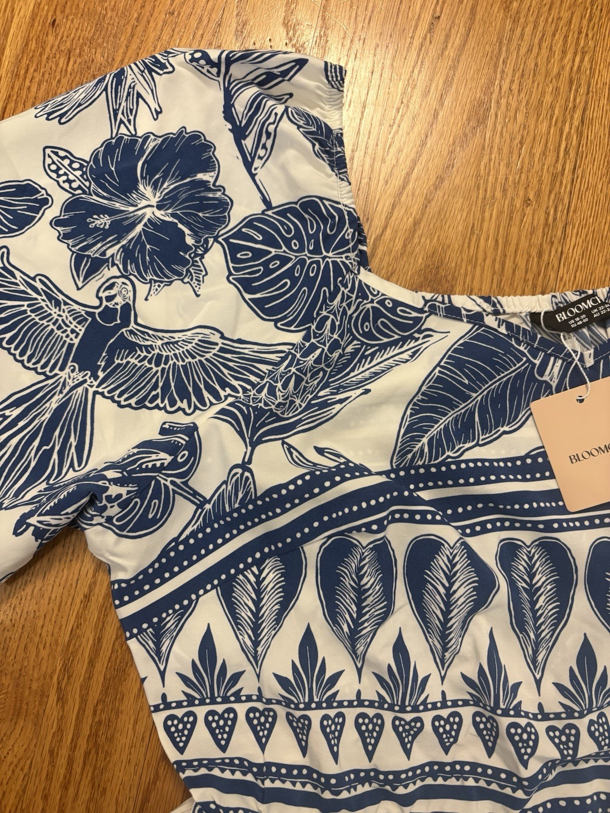 NWT BloomChic Tropical Hawaiian Mini Dress Plus Size 18/20 Puff Sleeve Resort