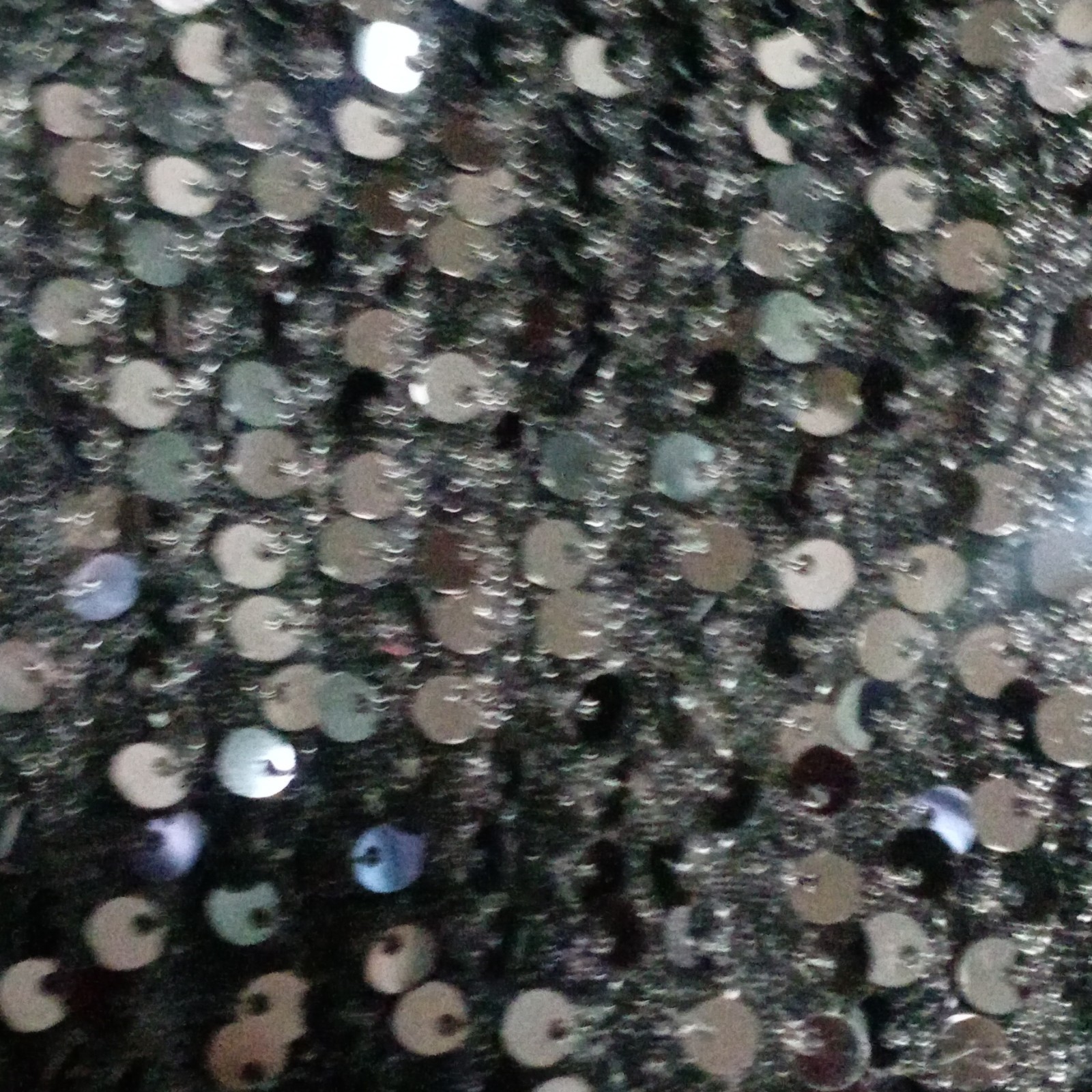 Women’s Black Solid Sequin Sleeveless Spaghetti Strap Knee Length Dress Regular