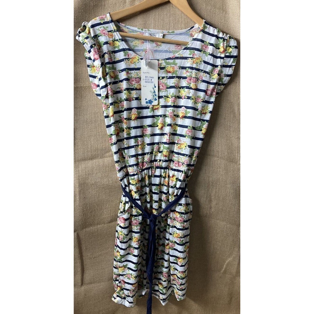 Dily Dress Womens Size M Medium Cap Sleeve Belted Floral Pockets Stripe NEW