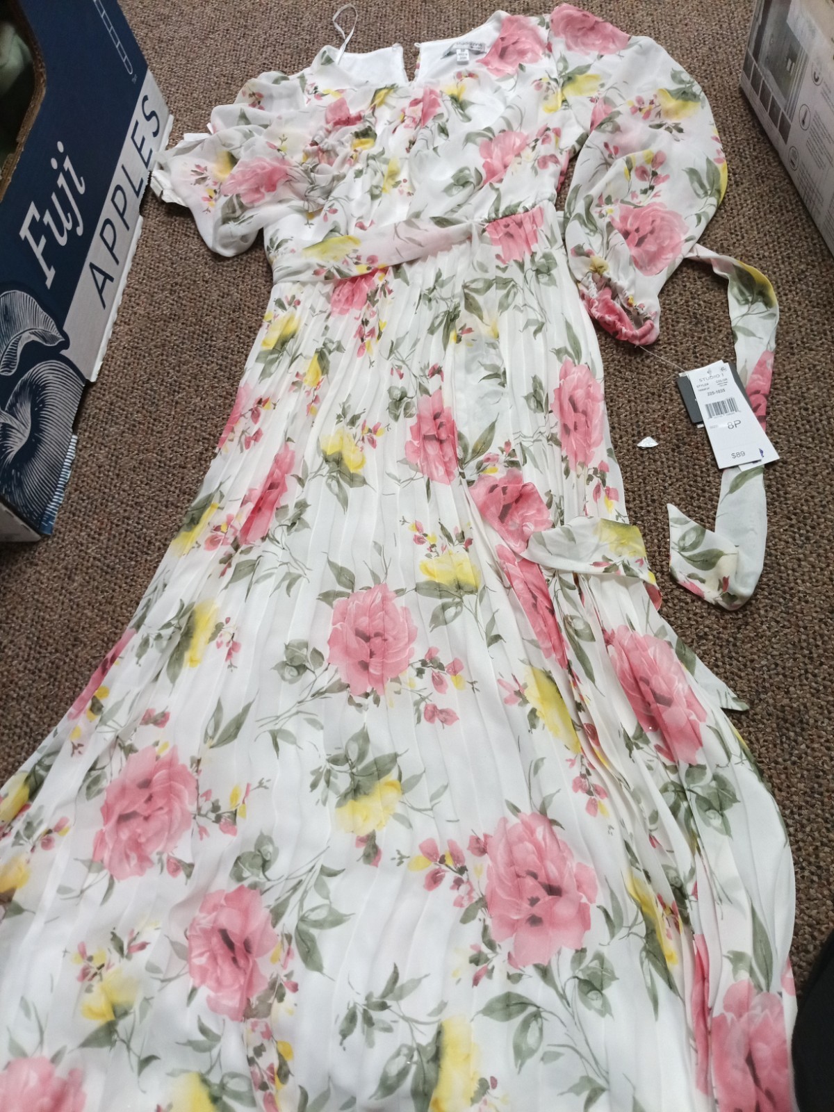 Studio One White Pink Yellow 8p
